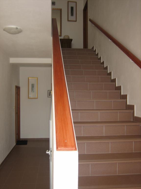 Apartments Punta Seline Oda fotoğraf